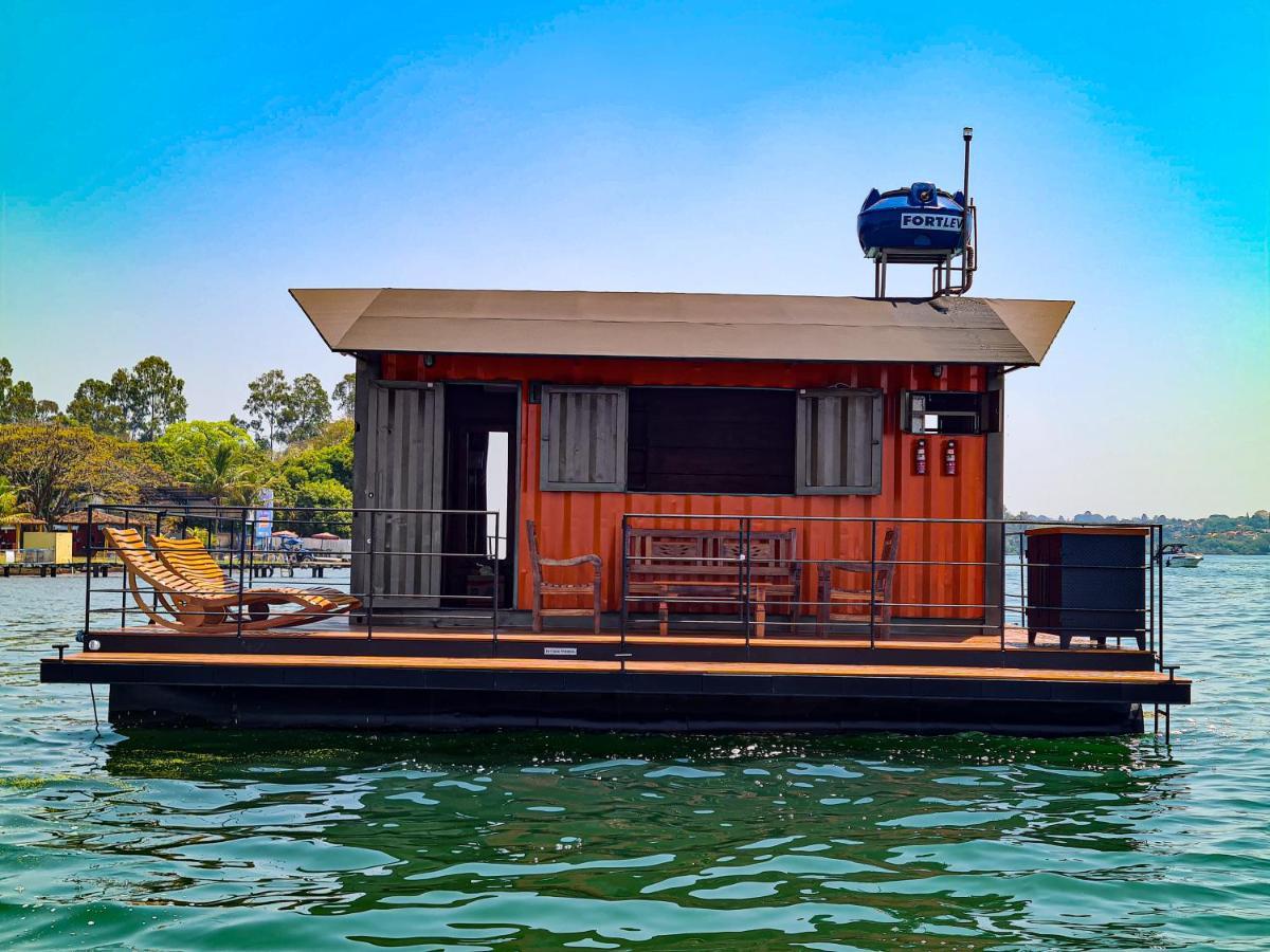 House Boat "Faroeste Caboclo" Бразилиа Экстерьер фото