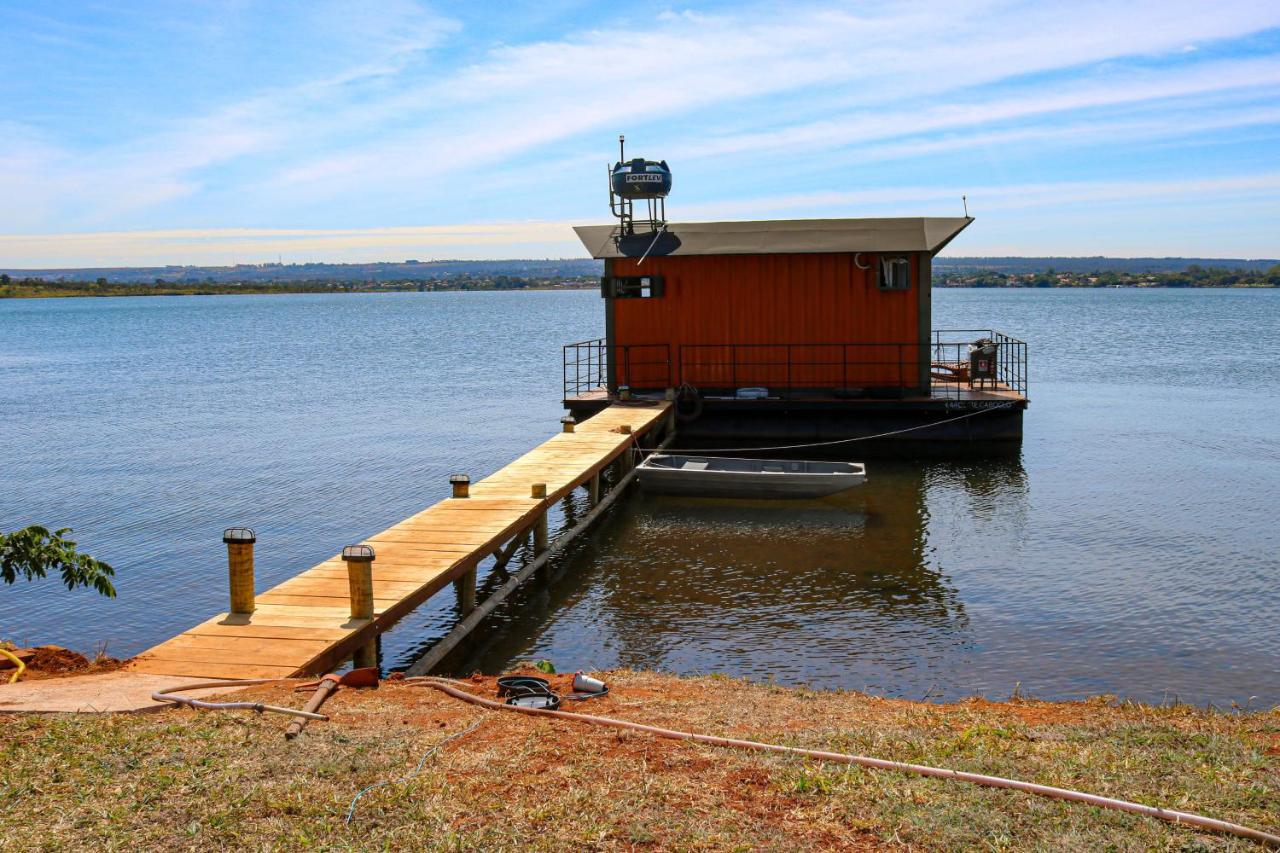 House Boat "Faroeste Caboclo" Бразилиа Экстерьер фото